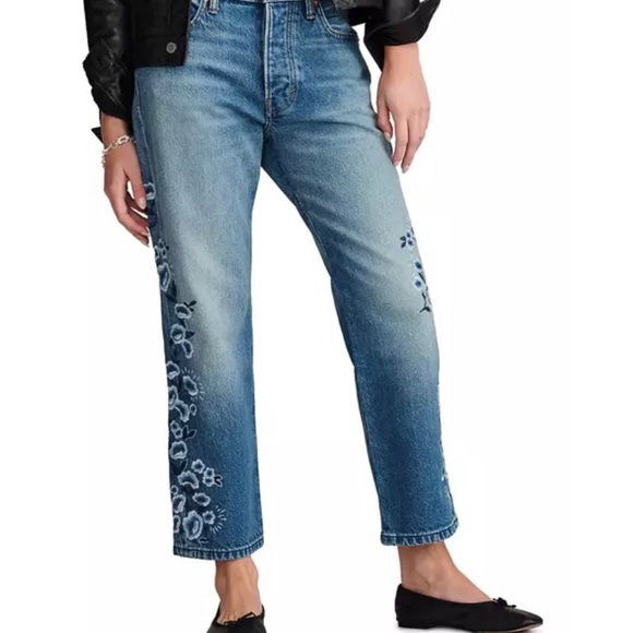 Lucky Brand Embroidered Jeans 8/29 - Picture 2 of 5